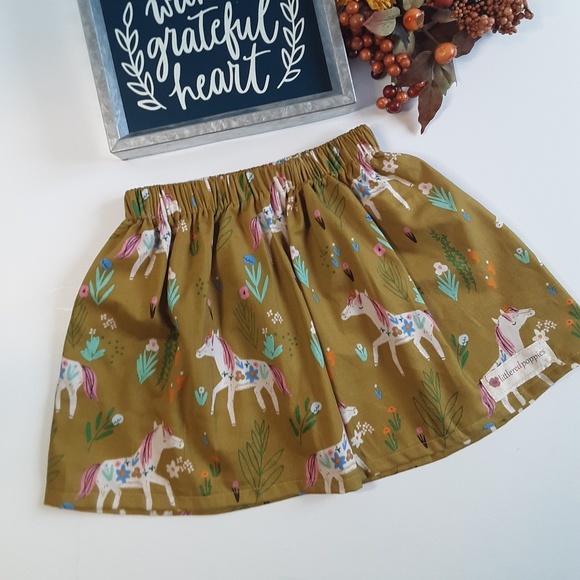 New A-line Unicorn skirt - Picture 2 of 2